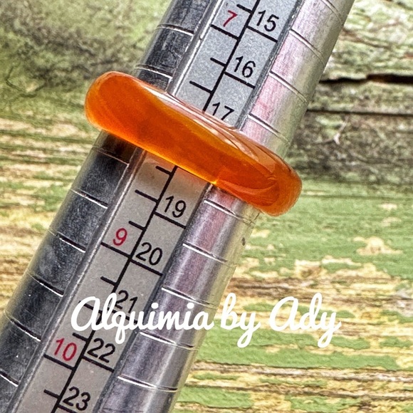 CARNELIAN HAND CARVED MIDI RING BAND BOHO DAINTY - Picture 2 of 2